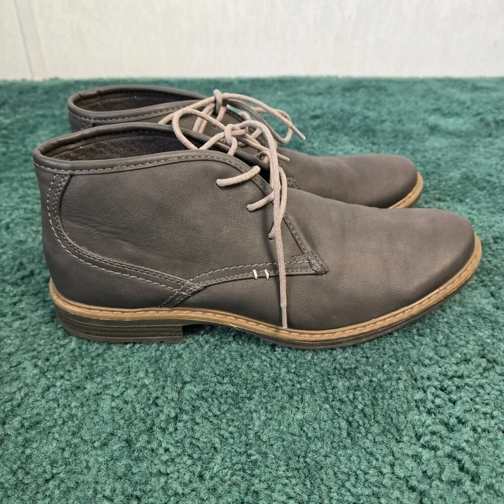 Varese Men's 10 Gobi‎ II Chukka Boots Gray Faux Leather Lace Up GQ Office Career